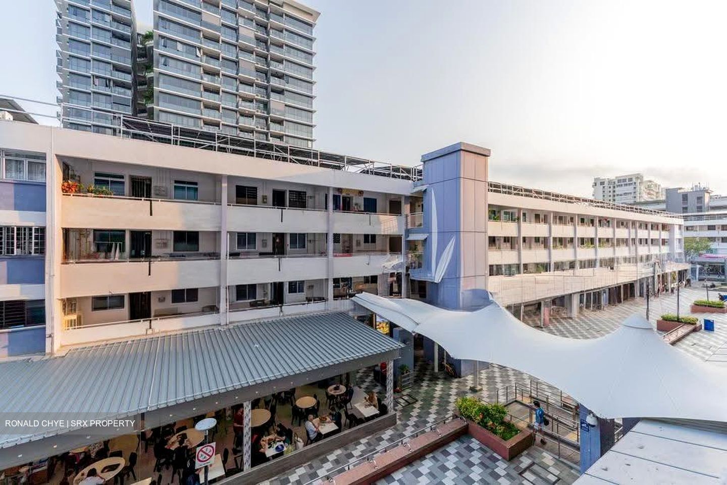 Blk 214 Bedok Town Centre (Bedok), HDB 3 Rooms #613621441
